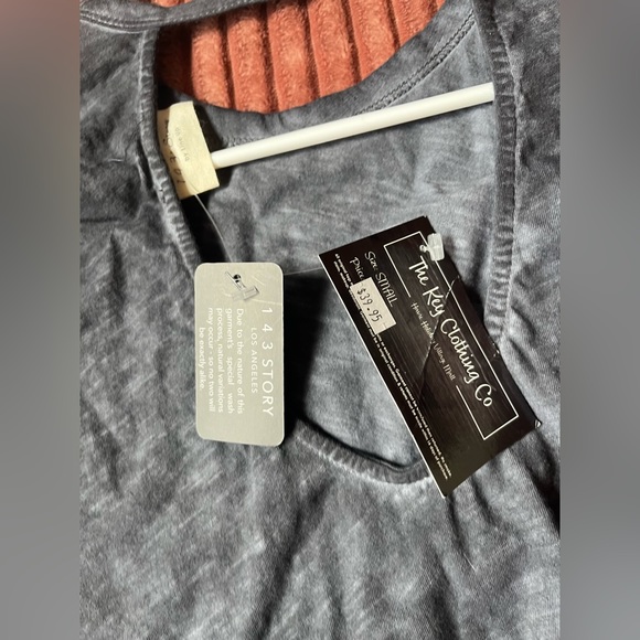 143 Story by Line up, Long Sleeve Tee, Grey distressed Size Small - Picture 6 of 8